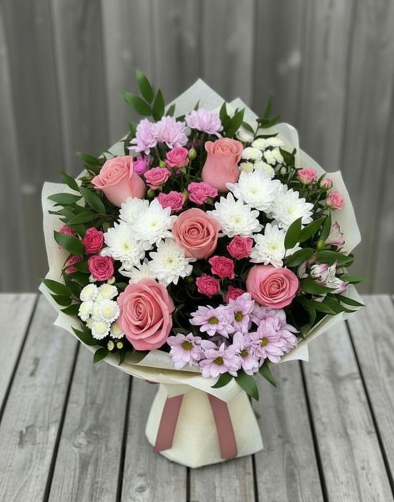 Букет цветов из: Альстромерии, Гвоздики, Розы и Хризантемы в Невинномысске