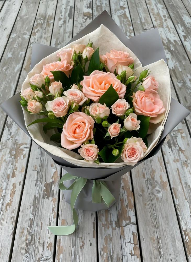 Букет цветов из: Розы в Невинномысске