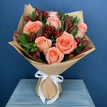 Букет цветов из:  Розы и Альстромерии в Невинномысске