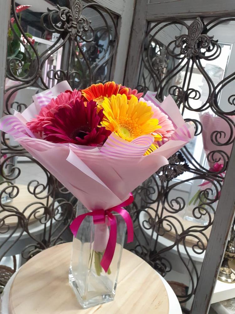 Букет цветов из: Герберы в Невинномысске