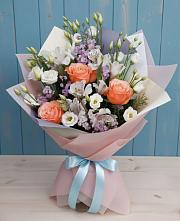 Букет цветов из:  Лизиантусы, Розы, Альстромерии и Гипсофила #REPLACE_PRED# Невинномысске