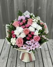 Букет цветов из:  Альстромерии, Гвоздики, Розы и Хризантемы в Невинномысске