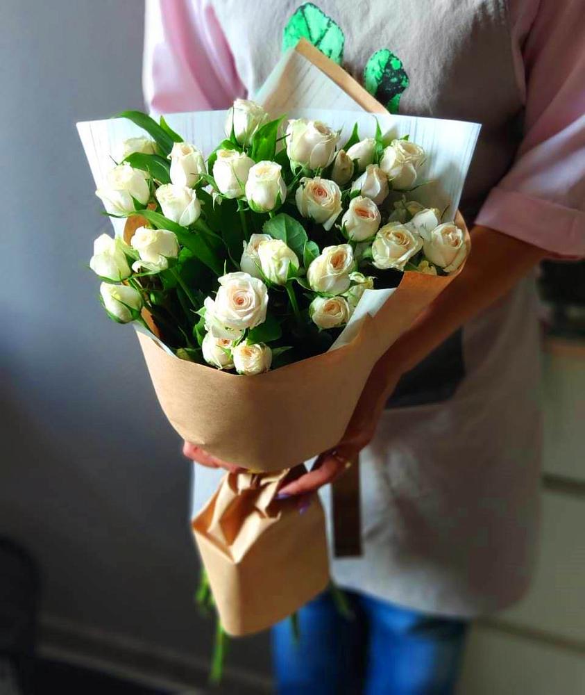 Букет цветов из: Розы в Невинномысске