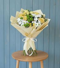 Букет цветов из:  Хризантемы и Розы в Невинномысске