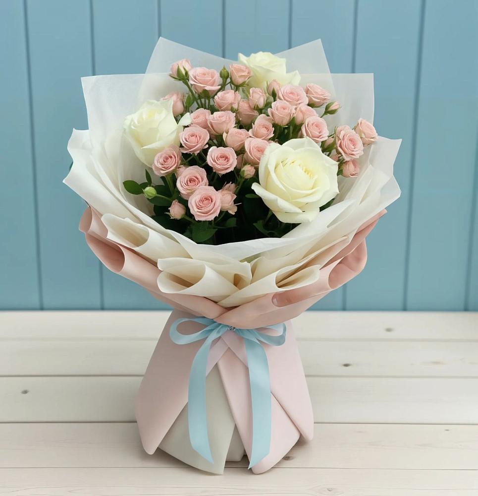 Букет цветов из: Розы в Невинномысске